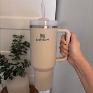 Stanley Beige 40oz Tumbler